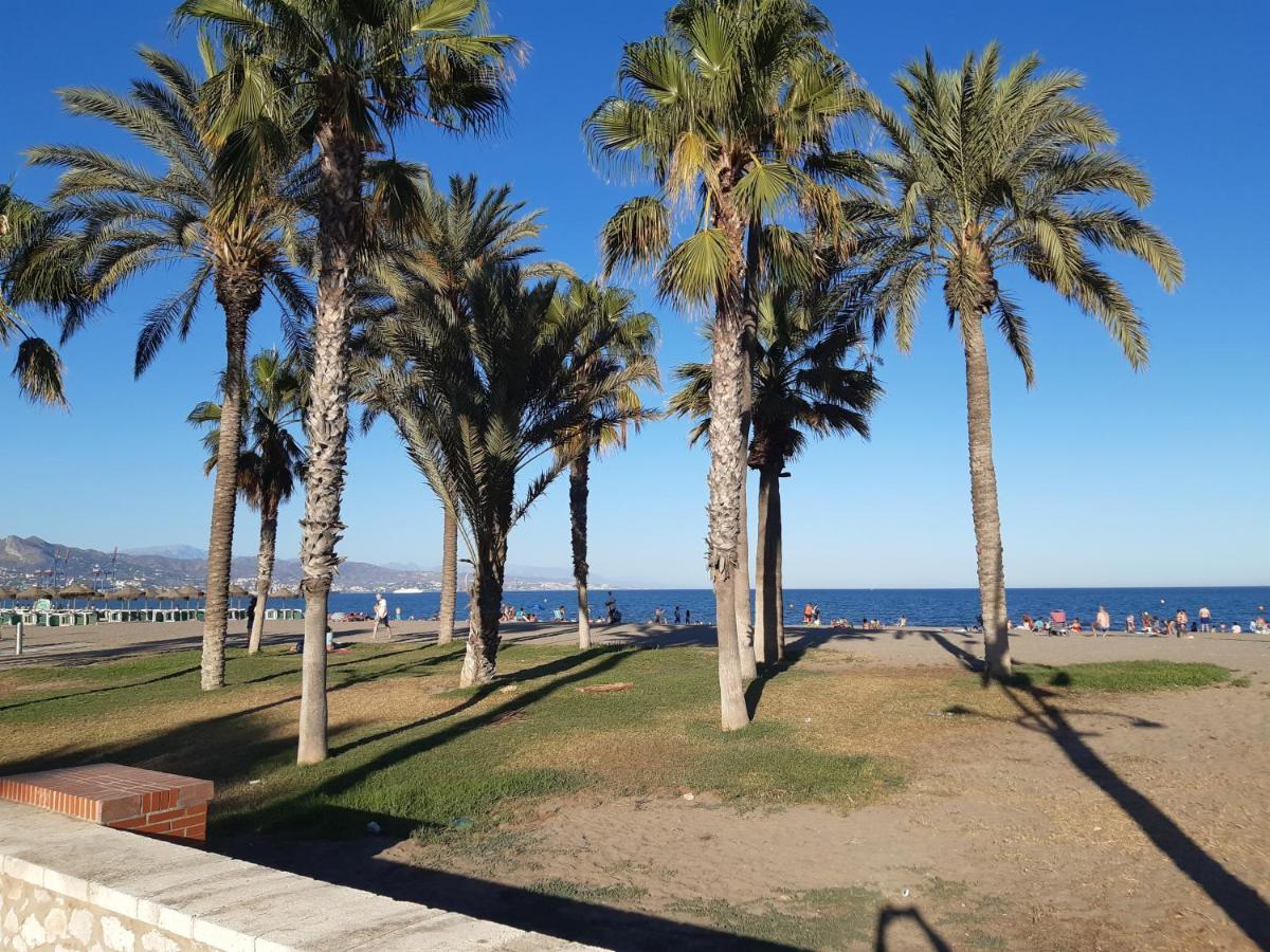 Apartamento Eursu Playa Malaga Ngoại thất bức ảnh