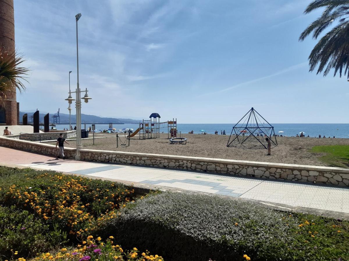 Apartamento Eursu Playa Malaga Ngoại thất bức ảnh